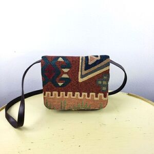 Women's Vintage Arizona Geo Aztec Threaded Nine West.Crossbody